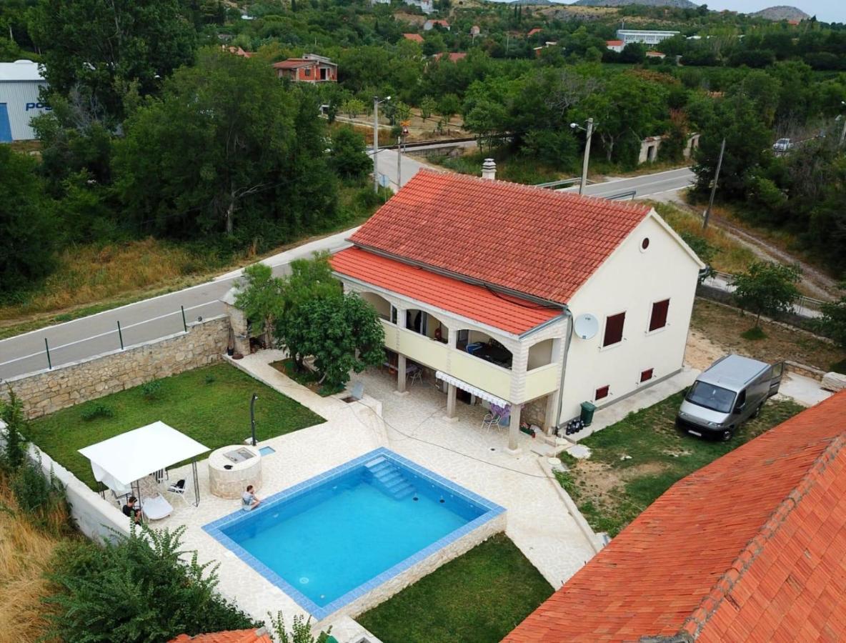 Holiday Home Ana Siveric Dış mekan fotoğraf